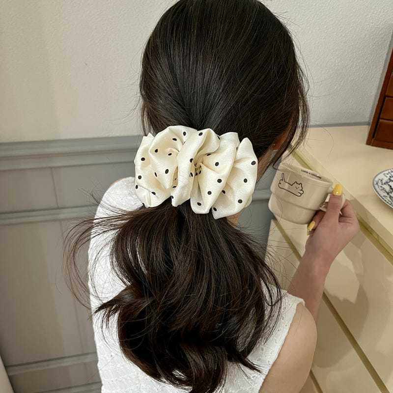 巨显发量!横着夹!新款褶皱云朵泡泡波点碎花甜妹氛围感香蕉夹发夹,淘宝优惠券,粉丝福利购,淘宝优惠卷