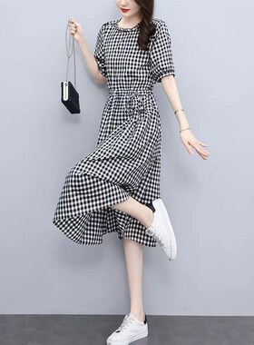 棉麻格子连衣裙女2023夏季新款韩版中长款收腰显瘦短W袖大码裙子