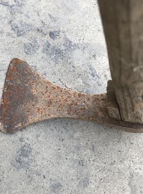 民俗老物件老农具小镐锄头农村老式耕地工具怀旧影视道具装饰摆件