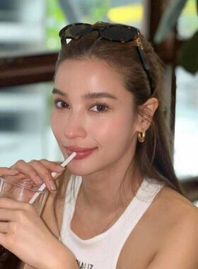 白色欧美潮牌墨镜防晒显瘦小脸辣妹黑超高颜值小红书猫眼太阳镜女