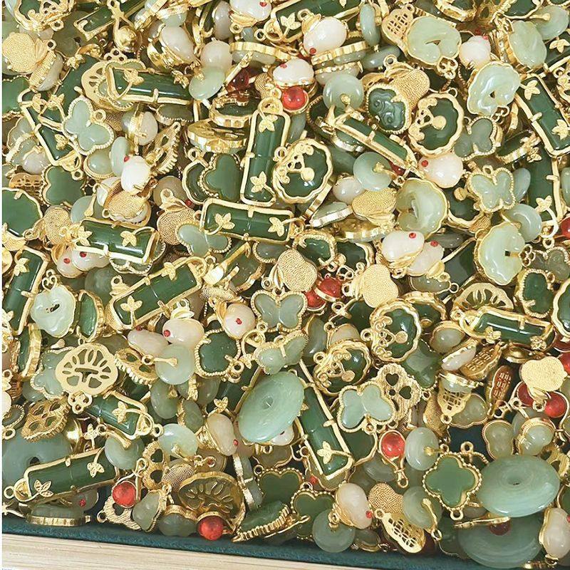 保色镀金色琉璃小兔子吊饰平安扣双吊手工diy项链吊坠耳饰品挂件,淘宝优惠券,粉丝福利购,淘宝优惠卷