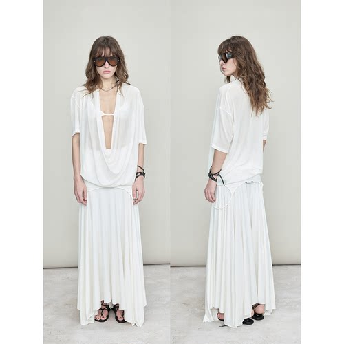 DIONYS*Héra Draped Neckline Top 「赫拉」雕塑荡领微透羊毛T恤 - 图2