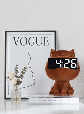 高级感植绒墨镜狗摆件时钟家居饰品客厅电视柜卧室装饰品小众摆设