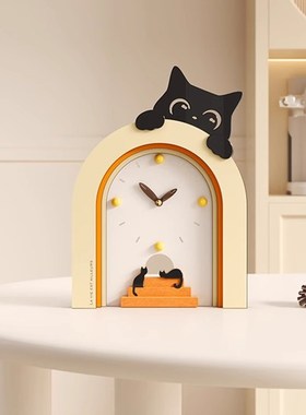 速发创意猫咪风件摆面时钟客厅电视柜装饰品奶油桌台式小座钟静音