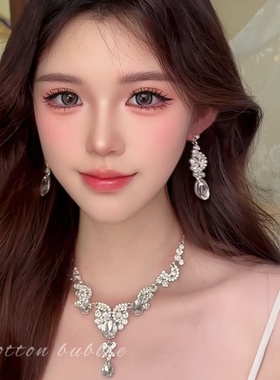 闪耀千金银色水滴流苏项链夸张