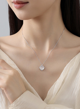S925纯银白玉髓爱心项链女小众气质冷淡风心形锁骨链送生日礼物