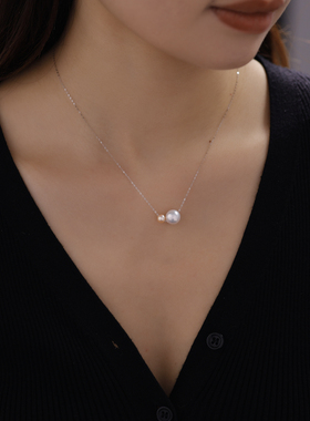 半觉大小双珠金白配极光淡水绝美铂金项链百搭极简风路路通吊坠