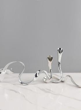 北欧创意几何飘带金属烛台摆件客厅餐厅酒店样板房软装家居装饰品