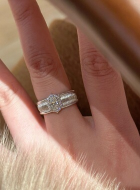 Vintage超闪银色拉丝鸽子蛋戒指