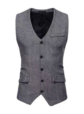 简约现代样板间男士衣帽意