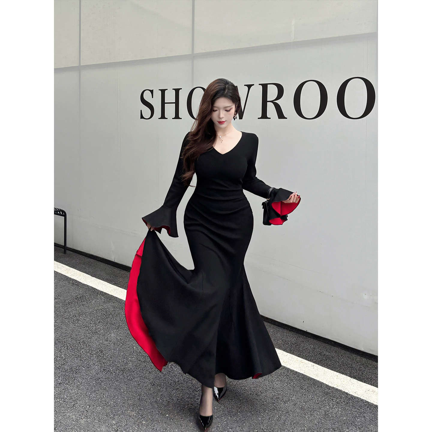 B-babes【红底步步生莲】秋冬显瘦气质步步生莲鱼尾性感包臀长裙,淘宝优惠券,粉丝福利购,淘宝优惠卷