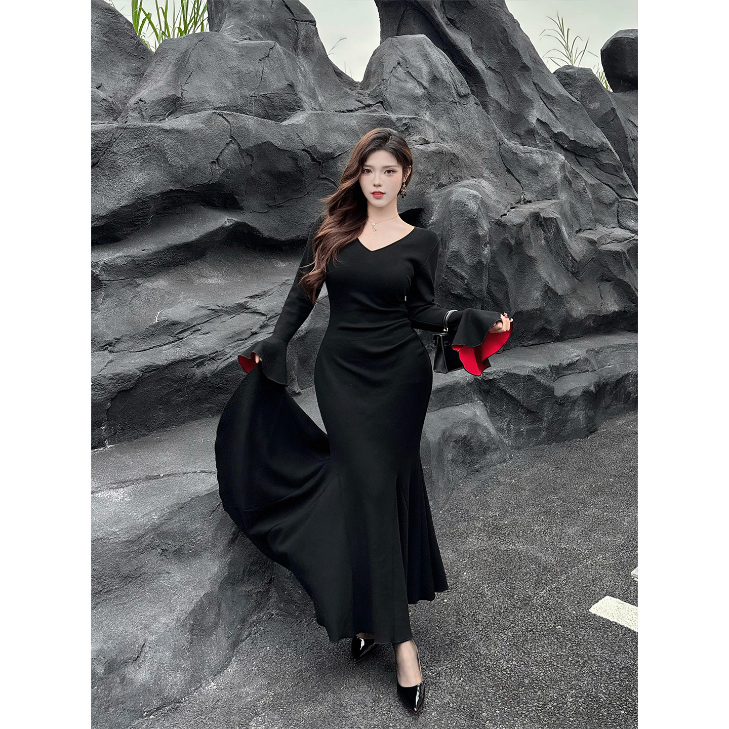 B-babes【红底步步生莲】秋冬显瘦气质步步生莲鱼尾性感包臀长裙,淘宝优惠券,粉丝福利购,淘宝优惠卷