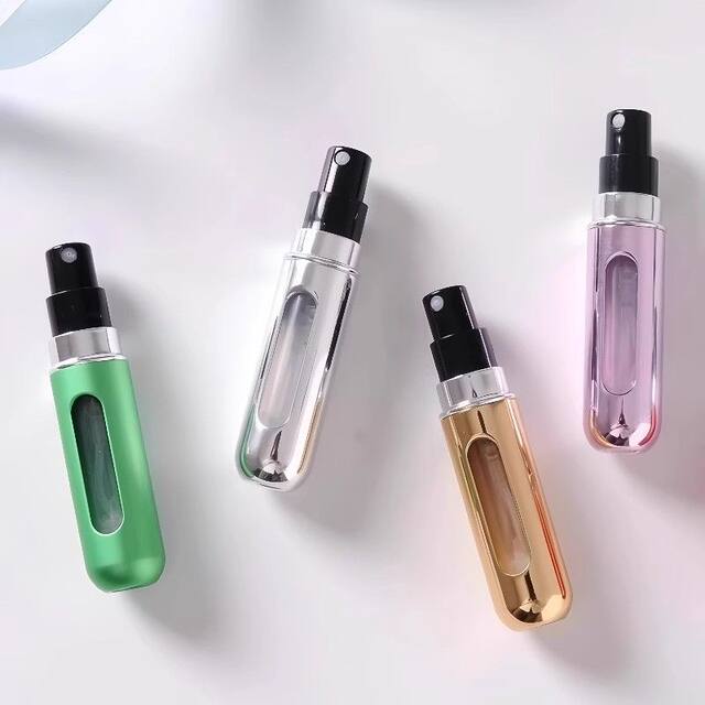 Portable dispensing bottle press perfume sample spray bottle