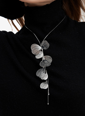 CUSSK 爱心杏叶流苏项链女复古简约气质锁骨链镂空颈链配饰