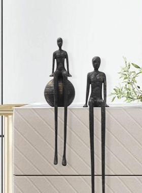 新中式长腿人物摆件酒店会所售楼部样板间轻奢创意抽象雕塑装饰品