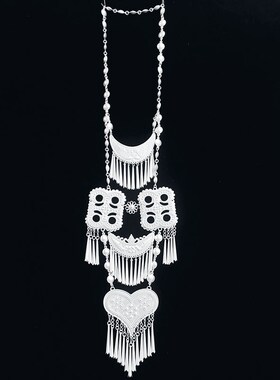 。贵州云南凉山彝族夸张胸牌仿银挂胸前演出服装饰品民Z族风项圈