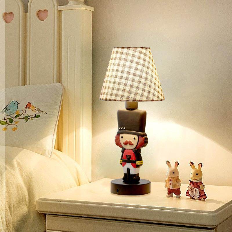 儿童房台灯卧室床头装饰灯具卡通创意士兵英伦美式男孩女孩小夜灯,淘宝优惠券,粉丝福利购,淘宝优惠卷