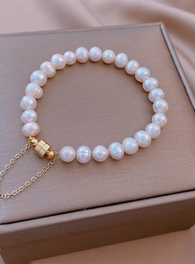 天然淡水珍珠手链手环饰品女生小众设计夏天新款网红时尚手串
