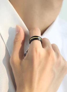 戒指男潮牌黑金双色可刻字高级感钨金素圈女食指戒潮流百搭