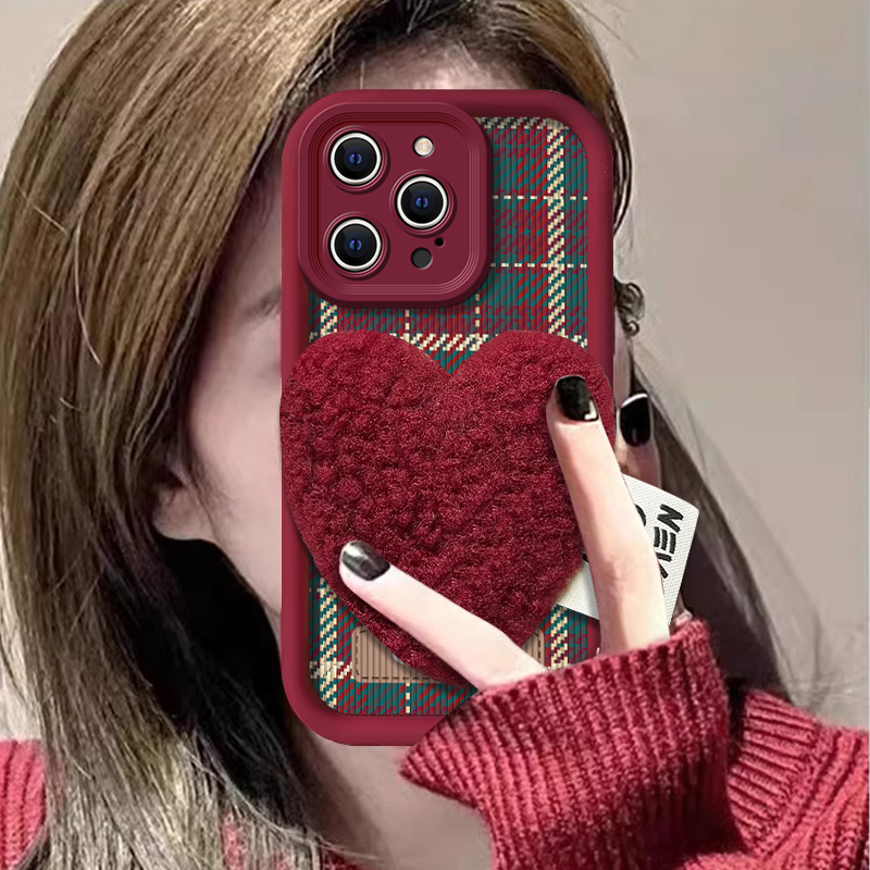 适用苹果16promax手机壳新款iphone15pro秋冬14防摔13可爱女12新年xsmax格纹爱心8plus公仔7p高级感6s全包se2