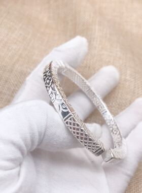 定制足银999雪花四方民族