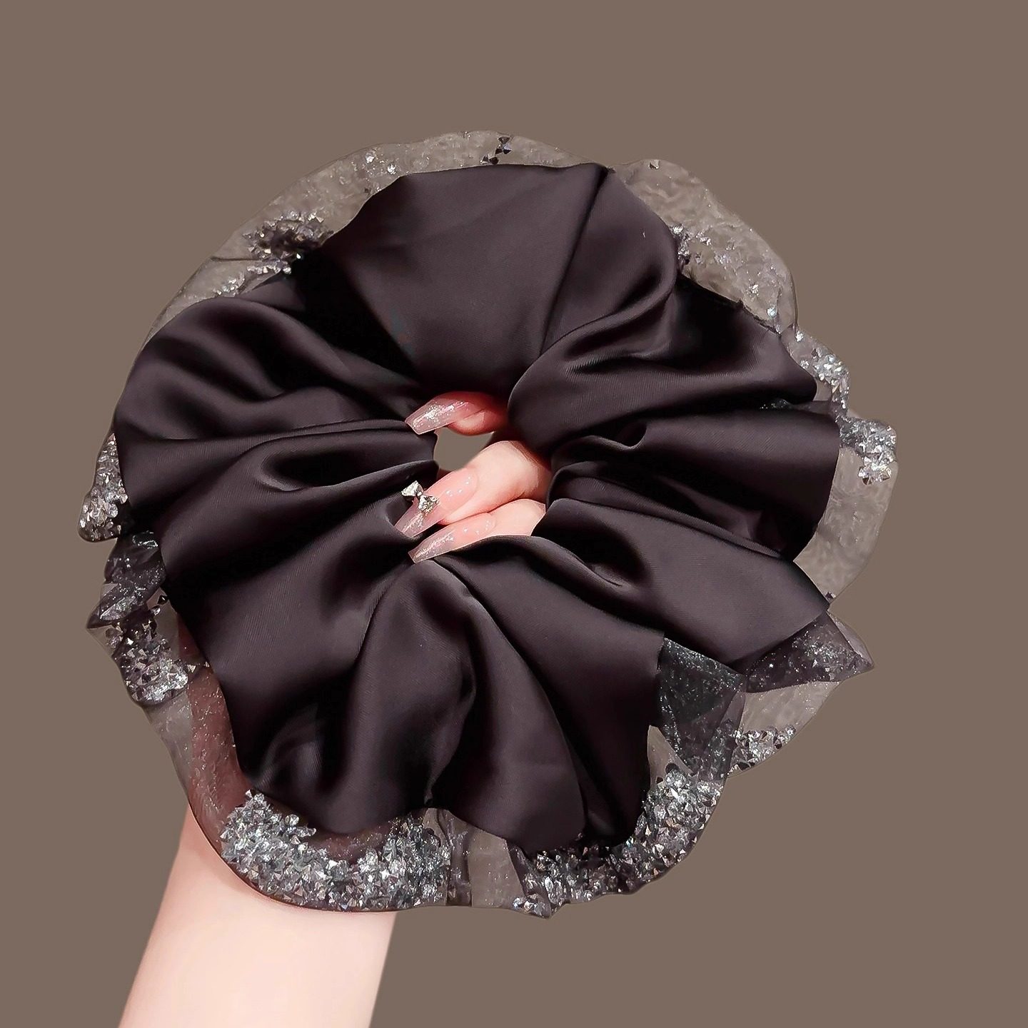 高级感水钻纱边缎面肥肠圈新款气质扎发头绳高档大号皮筋头花发圈,淘宝优惠券,粉丝福利购,淘宝优惠卷