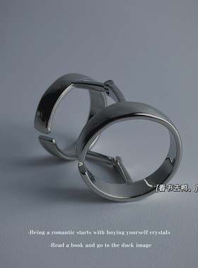 极速无聊了 套个手指头支架 练练弹一闪!能转Q动!解压骨节戒指