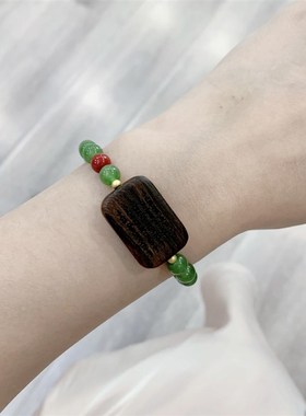 极速碧绿色玉髓搭配沉香五条经女款单圈女款手链 Q6mm甜美系手串