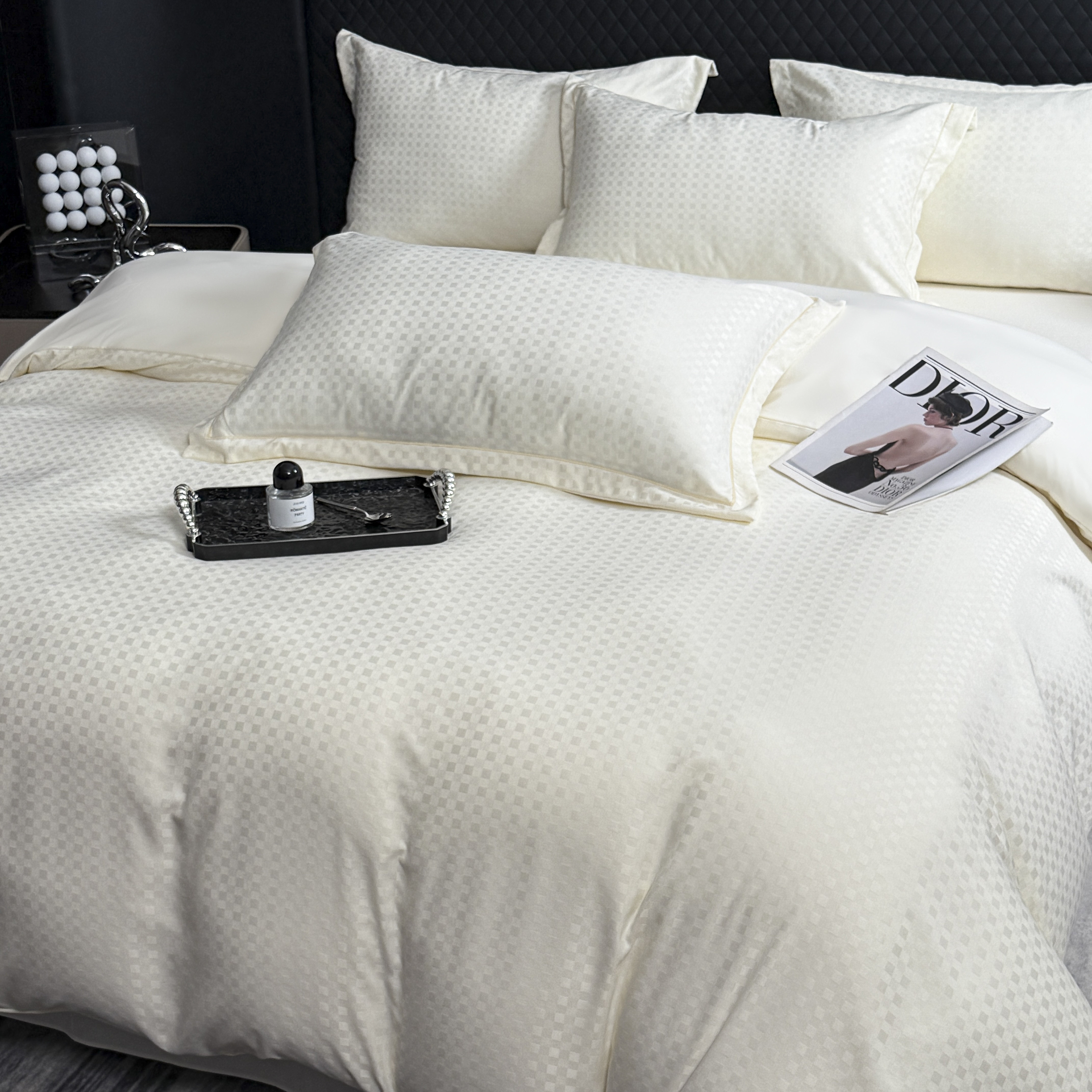 无印独白高奢升级版金丝银线宋锦缎大提花四件套G