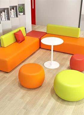 极速枫阅会客商场公司售楼中心接待E洽谈简约办公室休息等候区大