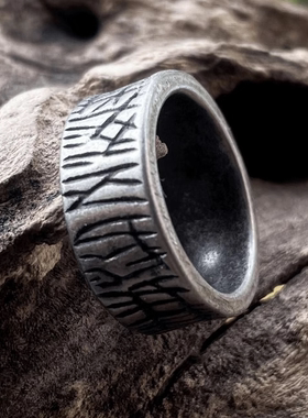 ROCK PUNK朋克风杂乱纹复古钛钢戒指男士简约时尚不掉色欧美指环