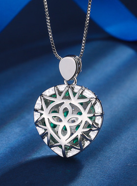 极速Korean Vhersion Temperament Pendant Color asure European