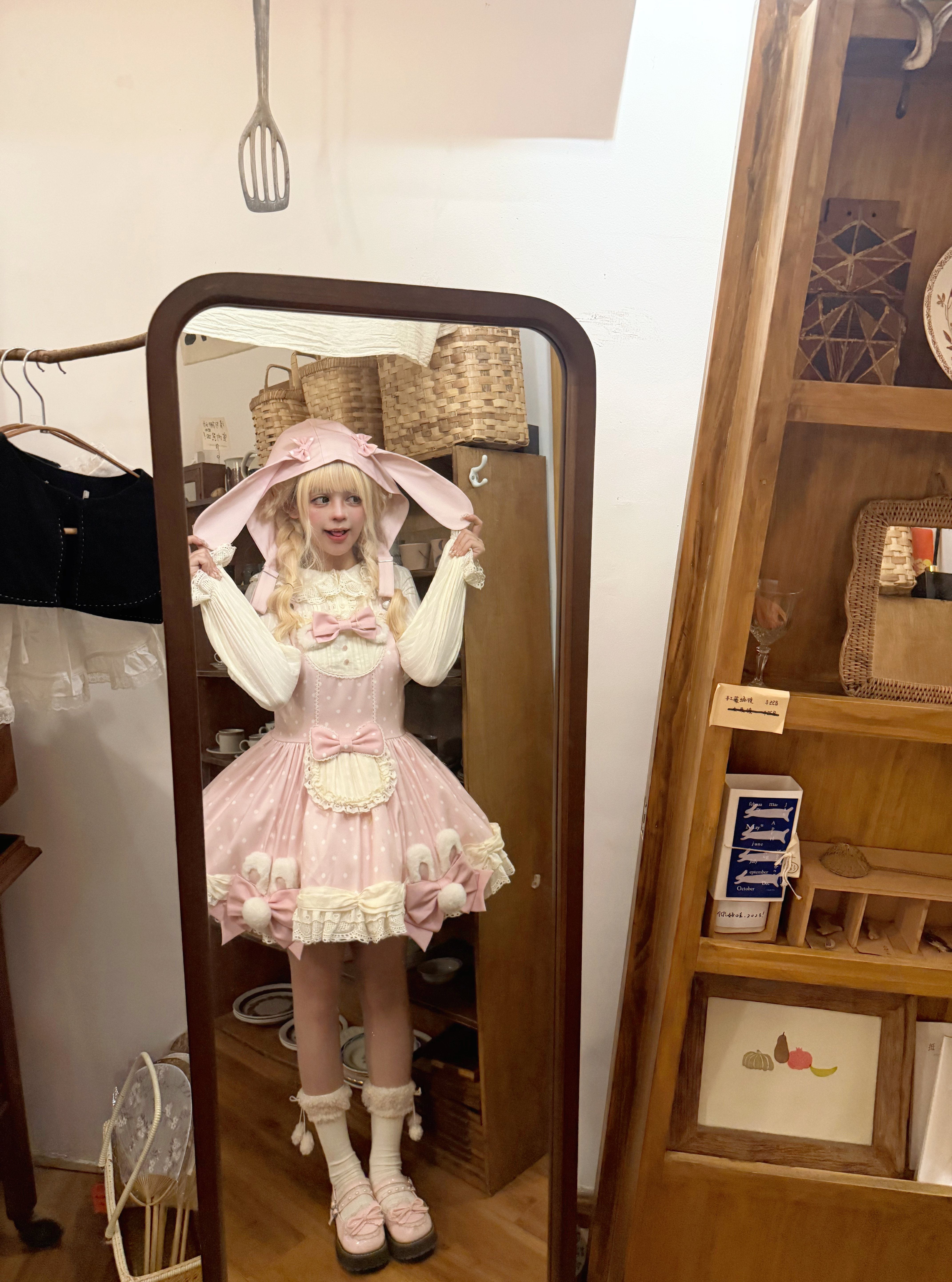 现货/小兔雪球-原创纯色Lolita小个子可爱粉色背带doll感蕾丝,淘宝优惠券,粉丝福利购,淘宝优惠卷