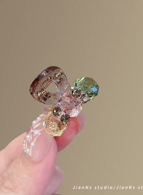 轻奢精致彩色水晶抓夹高级感发夹