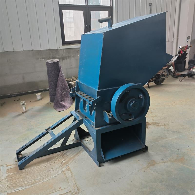 可乐瓶机油壶 塑料垃圾桶新型粉碎机 塑钢门窗高速破碎机 - 图1