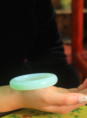 和田玉翠青籽料正圈平安镯女款