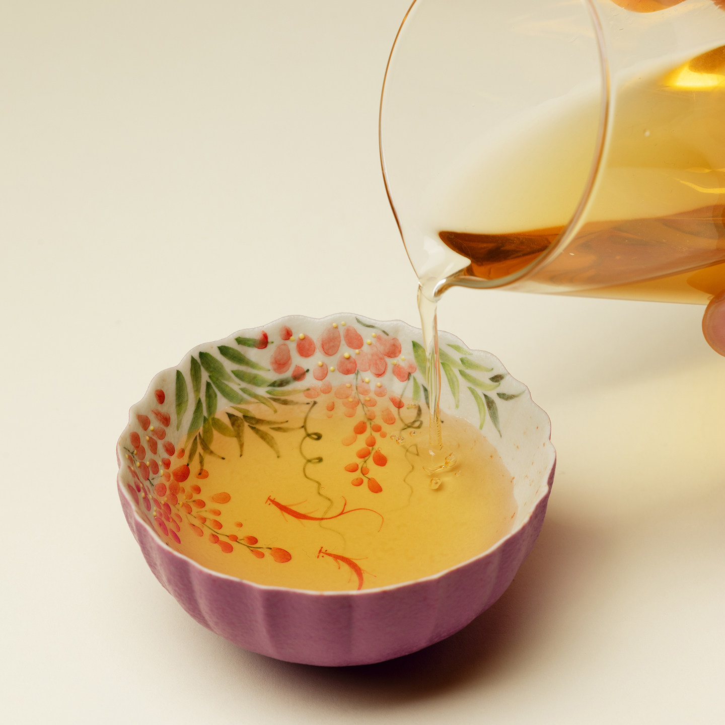 梵汝霉粉手绘紫藤鱼戏花口主人杯焦糖釉下彩茶盏茶杯复古功夫茶具,淘宝优惠券,粉丝福利购,淘宝优惠卷