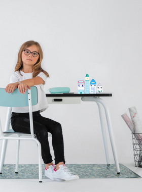 创意可爱抽象公仔摆件客厅电视柜卡通儿童房卧室家居桌面装饰摆设