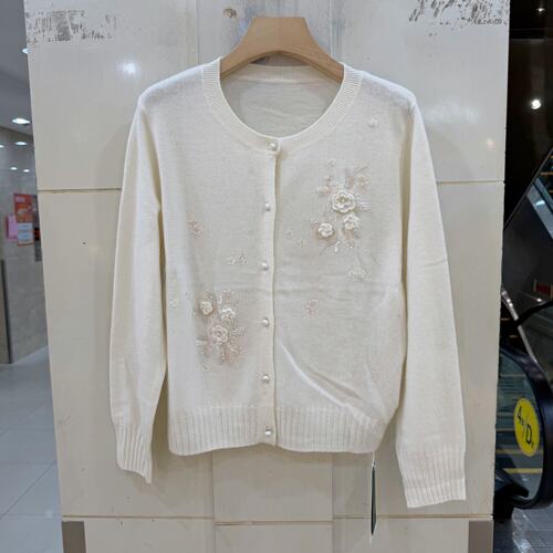 393-601 欧货女装2026秋新款时尚百搭重工钉珠单排扣显瘦针织开衫 - 图2
