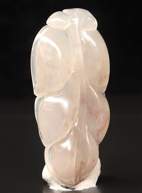天然玉石62*32*10mm25g挂件桂林鸡血玉石贵妃料精雕装饰把玩挂件