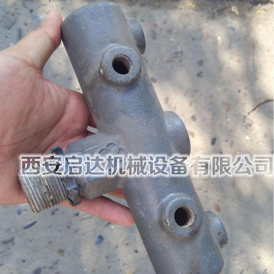 原厂配件 红五环HW10007 HW15007活塞式空压机配件 出气口五通座 - 图2