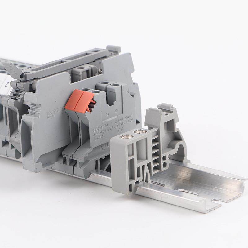 两端EUK接线端子C45导轨固定件 塑料终端堵头紧固座卡扣整包200只 - 图1