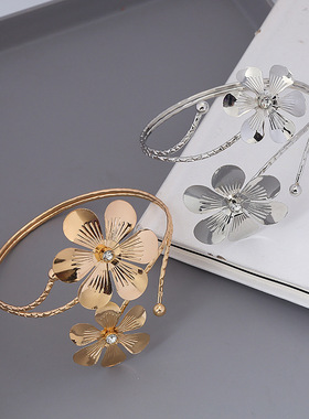 工厂直销 跨境时尚新款蝴蝶手环夸张金属花朵臂环镶钻开口臂镯