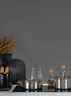 样板房厨房厨具摆件组合软装饰品不锈钢锅具砧板花艺套装道具轻奢