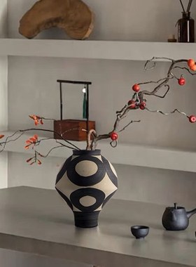 L ART 米白色陶瓷摆件侘寂花器花瓶饰品摆件民宿样板房