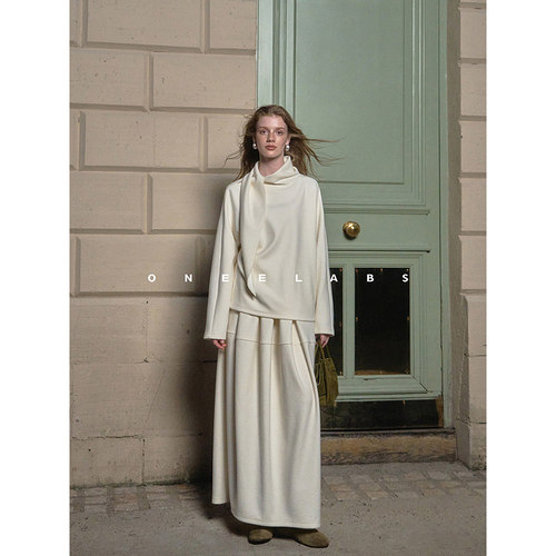 ONEELABS原创品牌 重磅莱塞尔羊毛羊绒混纺 白色围脖上衣半裙套装 - 图3