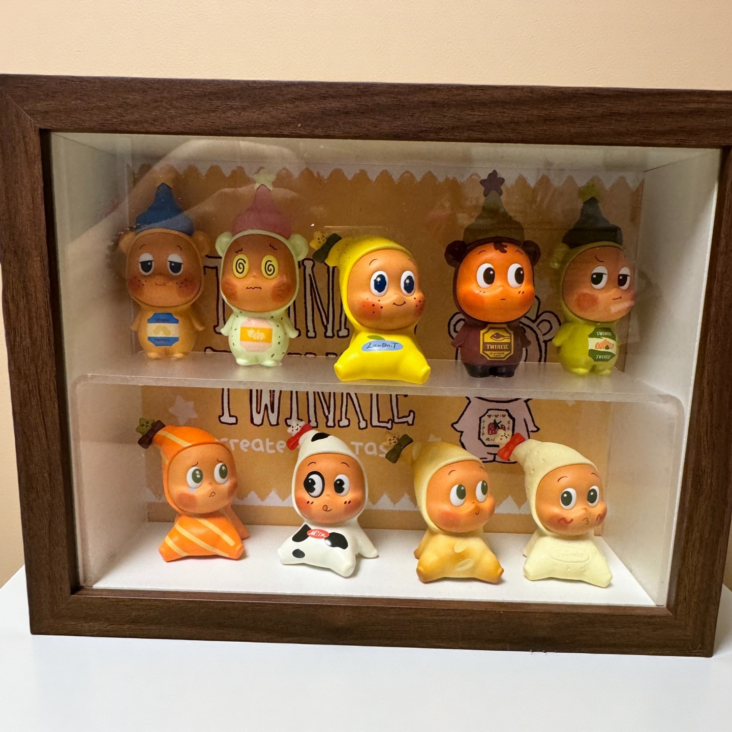 泡泡玛特星星人萌粒展示盒星星人萌粒收纳盒星星人随心配展示盒,淘宝优惠券,粉丝福利购,淘宝优惠卷