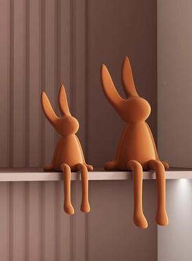 坐姿兔子摆件客厅电酒视柜柜龛兔子摆件玄关小壁众高中级感桌面家