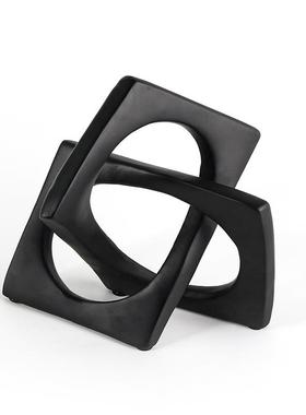 现几代房简约摆件何不规则OUR方形缠绕环扣创样板售楼处酒店装意