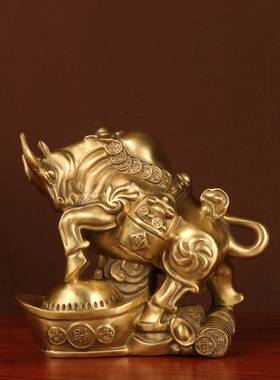 铜牛件华尔街牛财运0117牛牛如意元宝牛家居室办公铜牛摆厂家